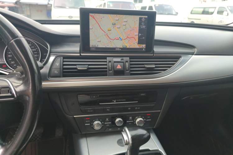 Used Audi A6L 2014 TFSI Standard Model Audio And AC Panel