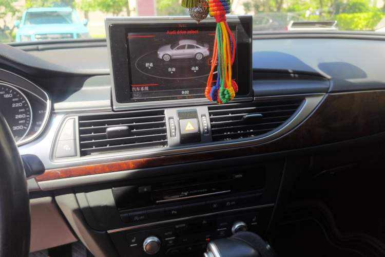 Used Audi A6L 2014 30 FSI Comfort Model Audio And AC Panel