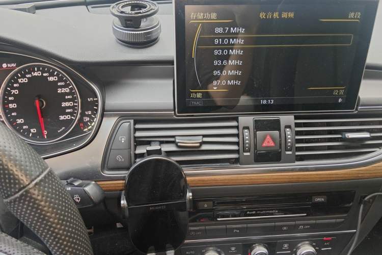 Used Audi A6L 2014 TFSI Standard Model Audio And AC Panel