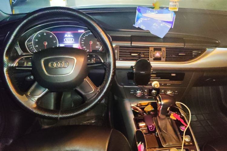 Used Audi A6L 2014 TFSI Standard Model Center Console