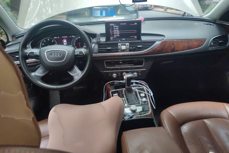 Used Audi A6L 2014 TFSI Standard Model Center Console