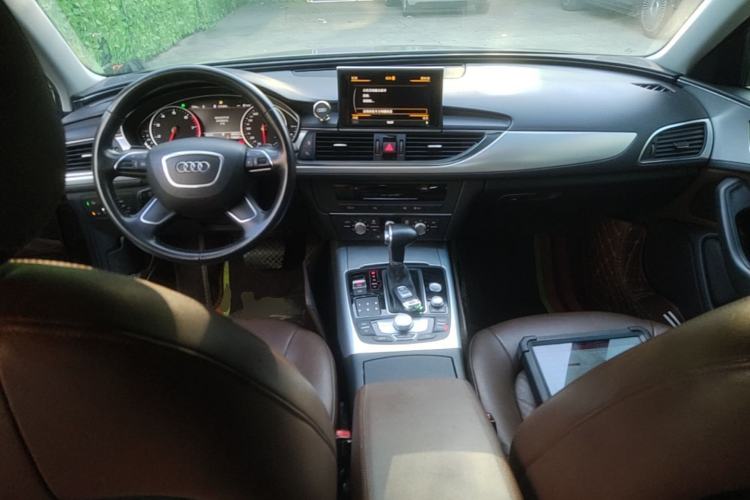 Used Audi A6L 2014 TFSI Standard Model Center Console
