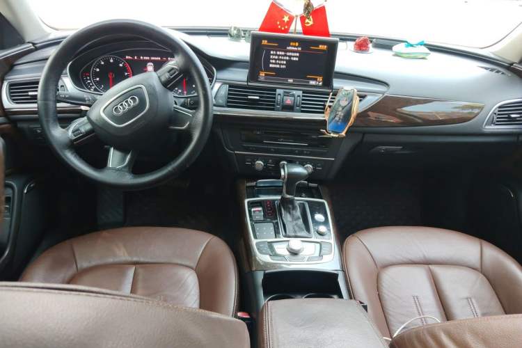 Used Audi A6L 2014 TFSI Standard Model Center Console