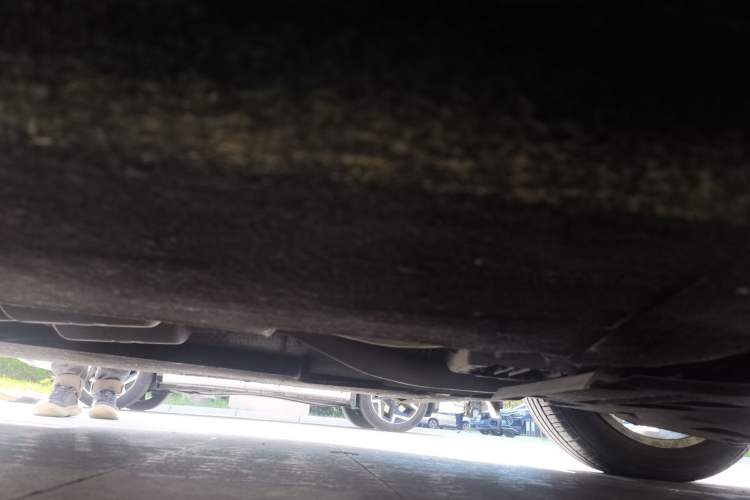Used Audi A6L 2014 30 FSI Comfort Model Chassis Front Right