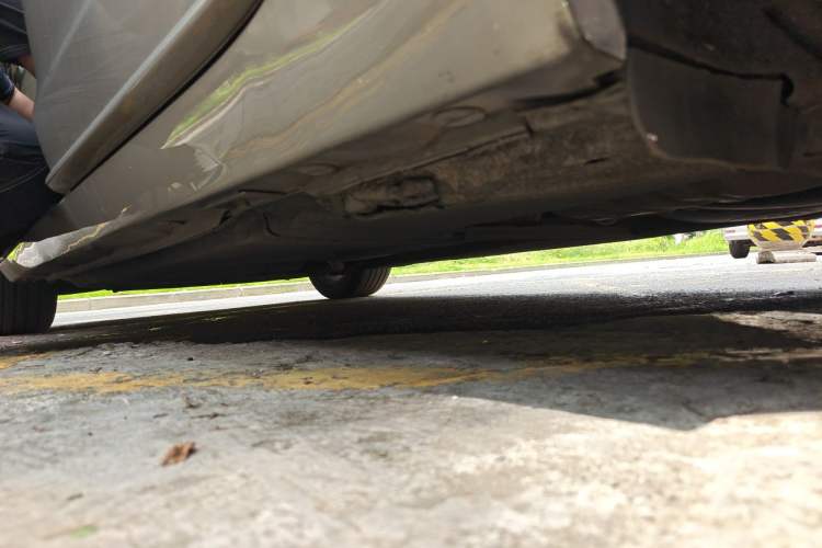 Used Audi A6L 2014 TFSI Standard Model Chassis Rear Left