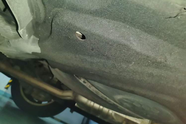 Used Audi A6L 2014 TFSI Standard Model Chassis Rear Right