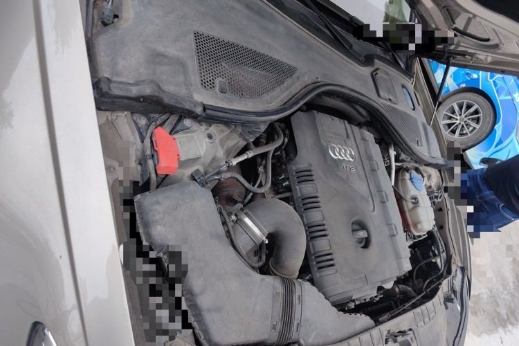 Used Audi A6L 2014 TFSI Standard Model Engine Bay Right
