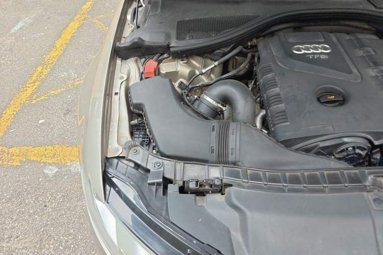Used Audi A6L 2014 TFSI Standard Model Engine Bay Right