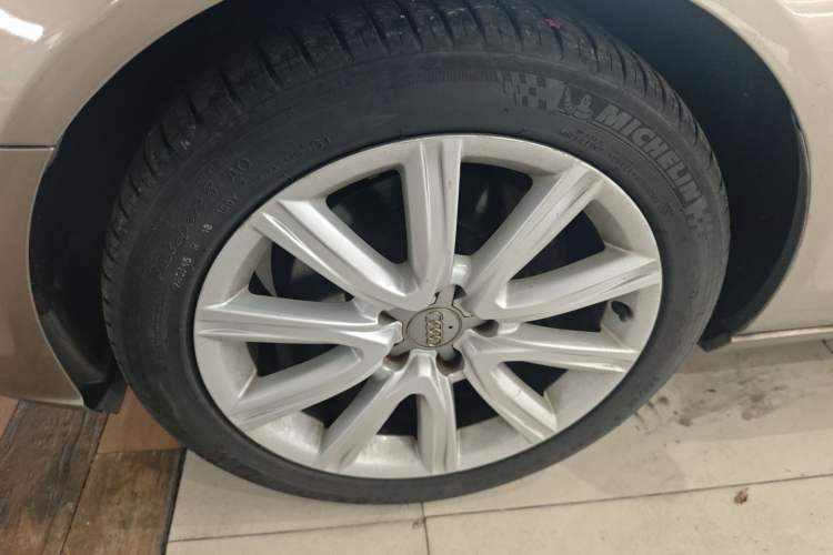 Used Audi A6L 2014 TFSI Standard Model Exterior 4