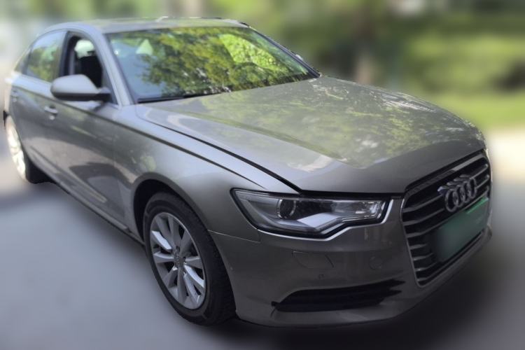 Used Audi A6L 2014 TFSI Standard Model Front Right 45 Deg