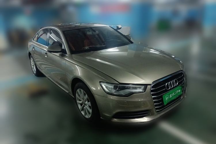 Used Audi A6L 2014 TFSI Standard Model Front Right 45 Deg