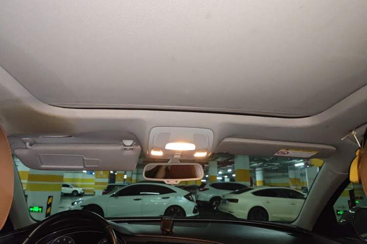 Used Audi A6L 2014 TFSI Standard Model Headliner