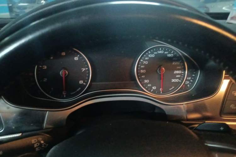 Used Audi A6L 2014 TFSI Standard Model Instrument Cluster
