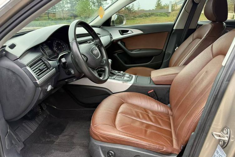 Used Audi A6L 2014 TFSI Standard Model Interior 1
