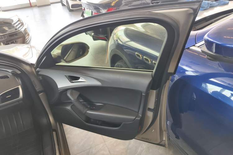 Used Audi A6L 2014 TFSI Standard Model Interior 5