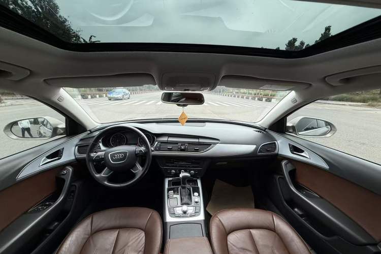 Used Audi A6L 2014 TFSI Standard Model Interior 5