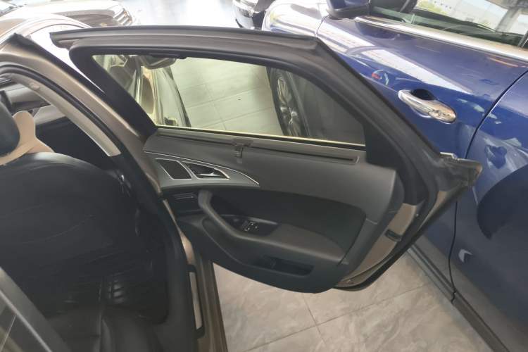 Used Audi A6L 2014 TFSI Standard Model Interior 6