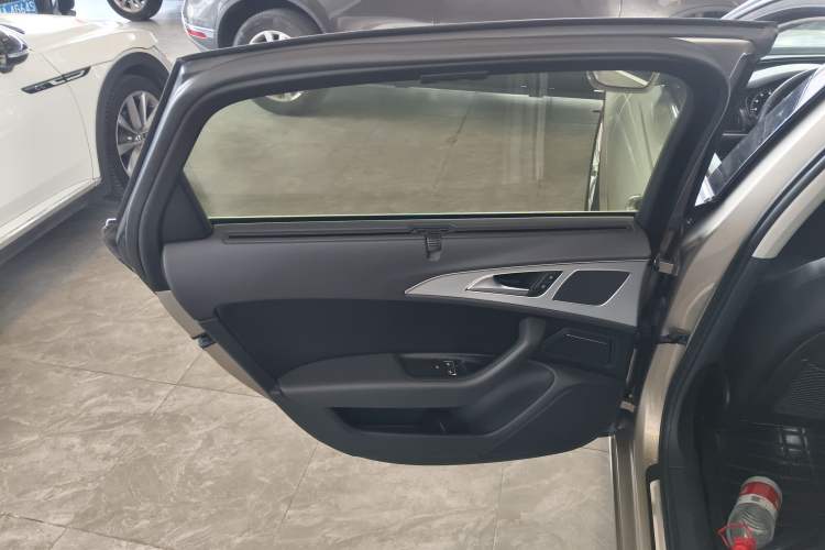 Used Audi A6L 2014 TFSI Standard Model Interior 8
