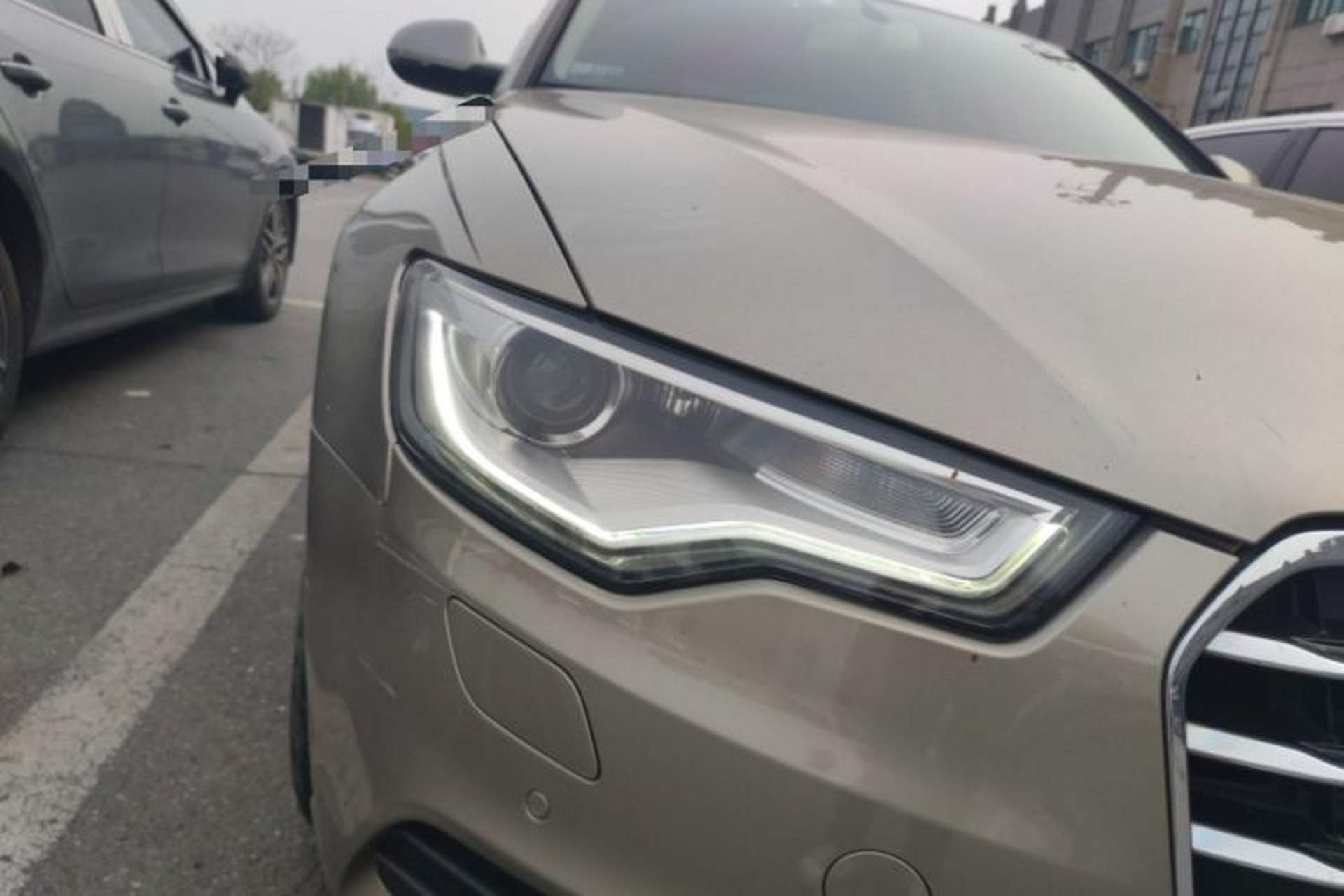 Used Audi A6L 2014 TFSI Standard Model Right Front Headlight