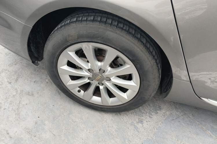 Used Audi A6L 2014 30 FSI Comfort Model Right Rear Wheel Hub
