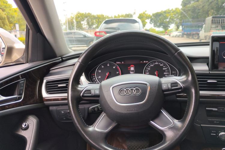 Used Audi A6L 2014 TFSI Comfort Model Steering Wheel