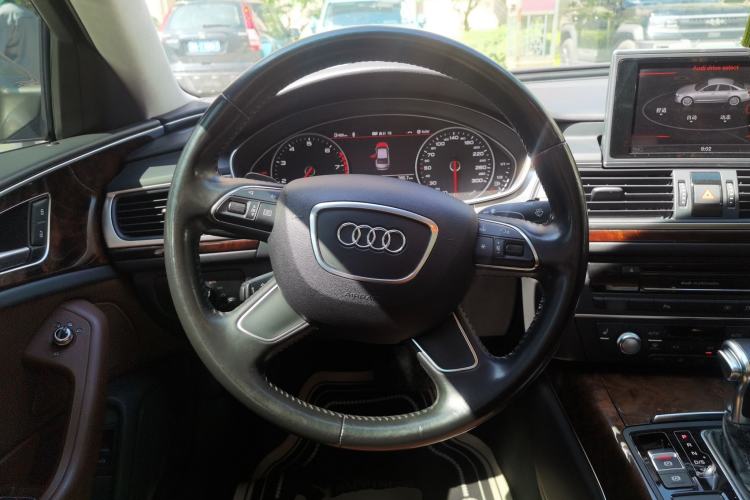 Used Audi A6L 2014 30 FSI Comfort Model Steering Wheel