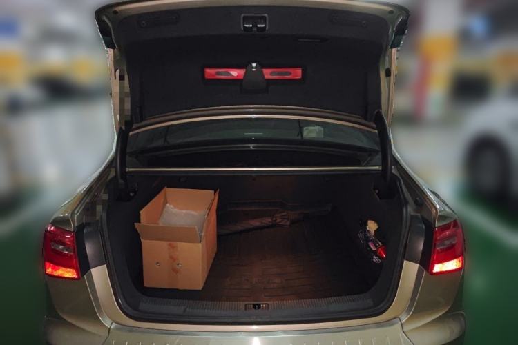 Used Audi A6L 2014 TFSI Standard Model Trunk