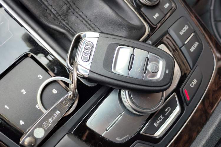 Used Audi A6L 2014 TFSI Comfort Model Vehicle Key