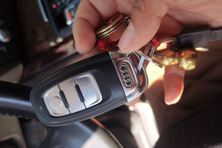 Used Audi A6L 2014 30 FSI Comfort Model Vehicle Key