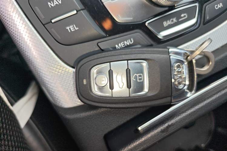 Used Audi A6L 2014 TFSI Standard Model Vehicle Key