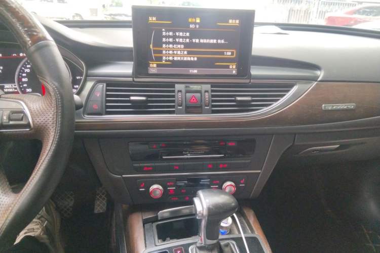 Used Audi A6L 2015 35 FSI quattro Comfort Model Audio And AC Panel