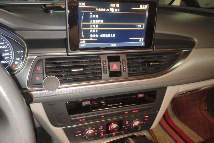 Used Audi A6L 2015 TFSI Millionth Anniversary Intelligent Model Audio And AC Panel