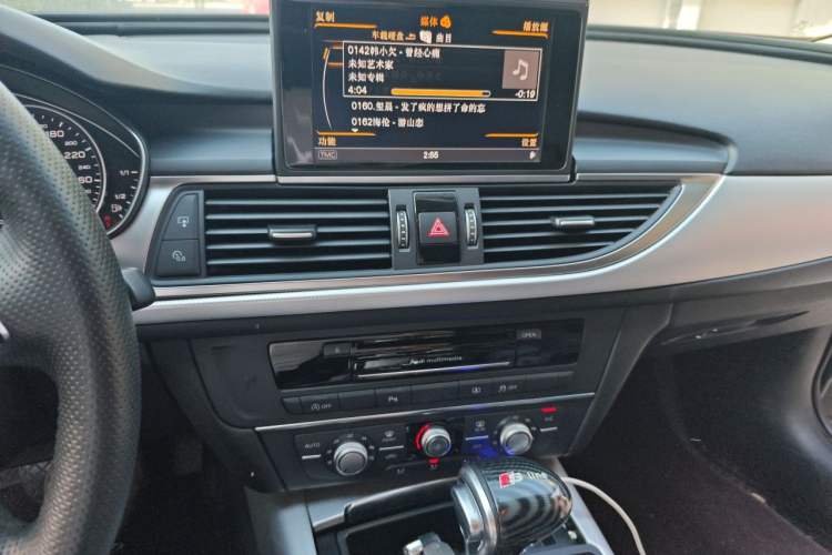 Used Audi A6L 2015 TFSI Millionth Anniversary Intelligent Model Audio And AC Panel
