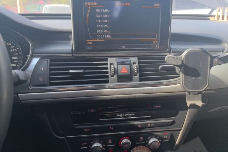 Used Audi A6L 2015 TFSI Millionth Anniversary Intelligent Model Audio And AC Panel