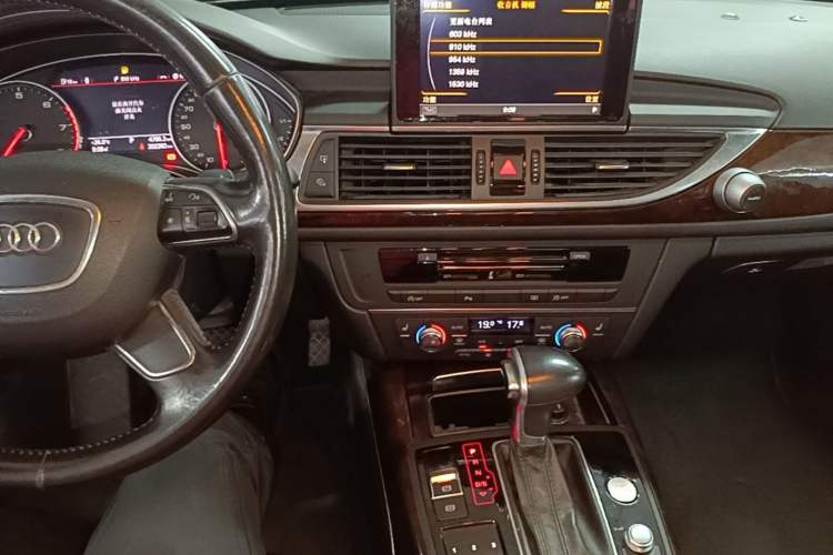 Used Audi A6L 2015 30 FSI Millionth Anniversary Comfort Model Audio And AC Panel