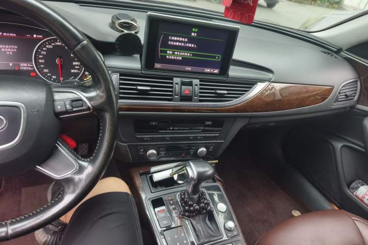 Used Audi A6L 2015 30 FSI Millionth Anniversary Comfort Model Audio And AC Panel