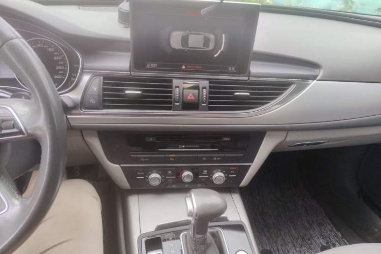 Used Audi A6L 2015 TFSI Millionth Anniversary Intelligent Model Audio And AC Panel