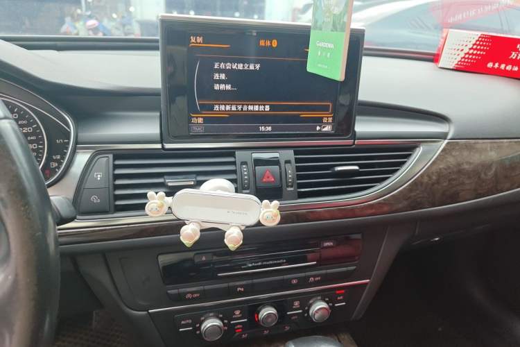 Used Audi A6L 2015 TFSI Millionth Anniversary Intelligent Model Audio And AC Panel