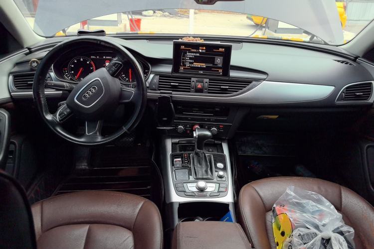 Used Audi A6L 2015 TFSI Millionth Anniversary Intelligent Model Center Console
