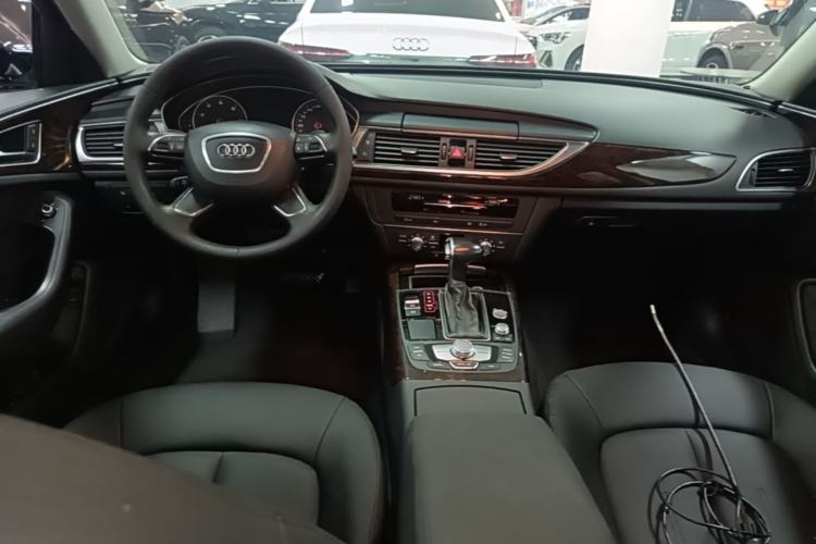 Used Audi A6L 2015 TFSI Millionth Anniversary Intelligent Model Center Console