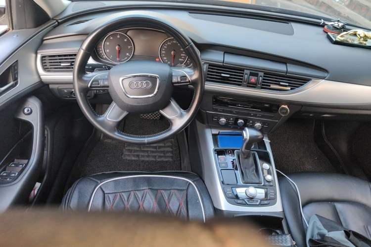 Used Audi A6L 2015 TFSI Millionth Anniversary Intelligent Model Center Console
