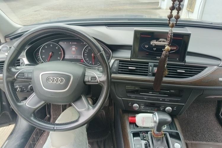 Used Audi A6L 2015 35 FSI quattro Technology Edition Center Console