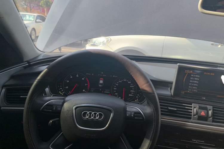 Used Audi A6L 2015 TFSI Millionth Anniversary Intelligent Model Center Console