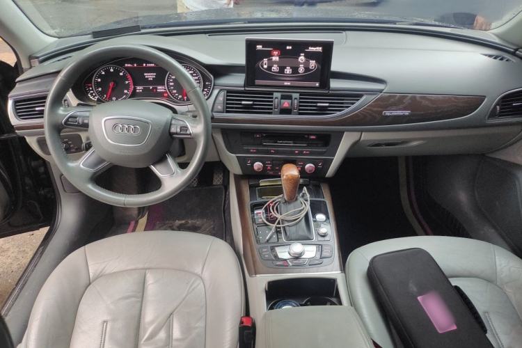 Used Audi A6L 2015 35 FSI quattro Technology Edition Center Console