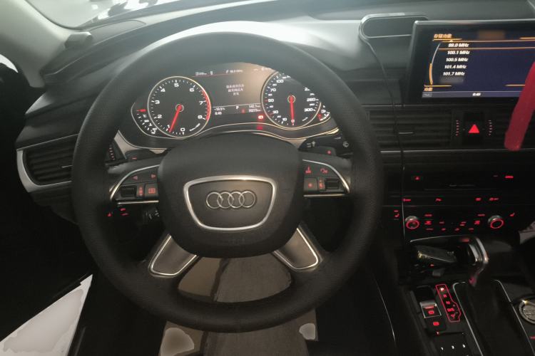 Used Audi A6L 2015 35 FSI quattro Technology Edition Center Console