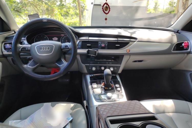 Used Audi A6L 2015 TFSI Millionth Anniversary Intelligent Model Center Console