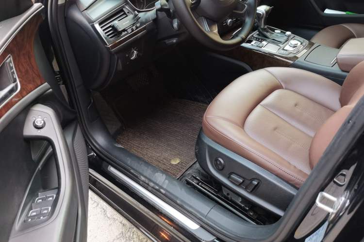 Used Audi A6L 2015 TFSI Millionth Anniversary Intelligent Model Driver Seat