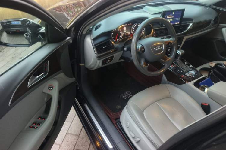 Used Audi A6L 2015 TFSI Millionth Anniversary Intelligent Model Driver Seat