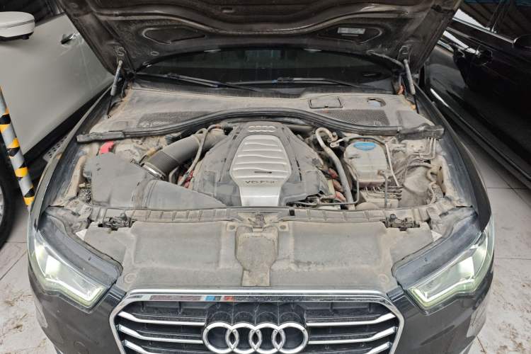 Used Audi A6L 2015 30 FSI Millionth Anniversary Comfort Model Engine Bay