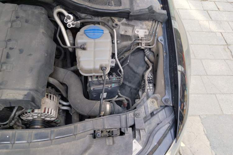 Used Audi A6L 2015 TFSI Millionth Anniversary Intelligent Model Engine Bay Left